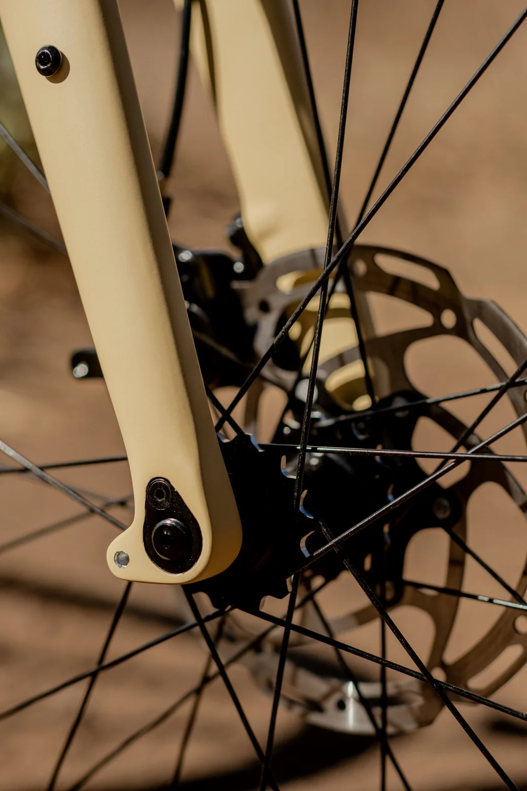 700c Tubeless Compatible Thru Axle Wheels - Image 5